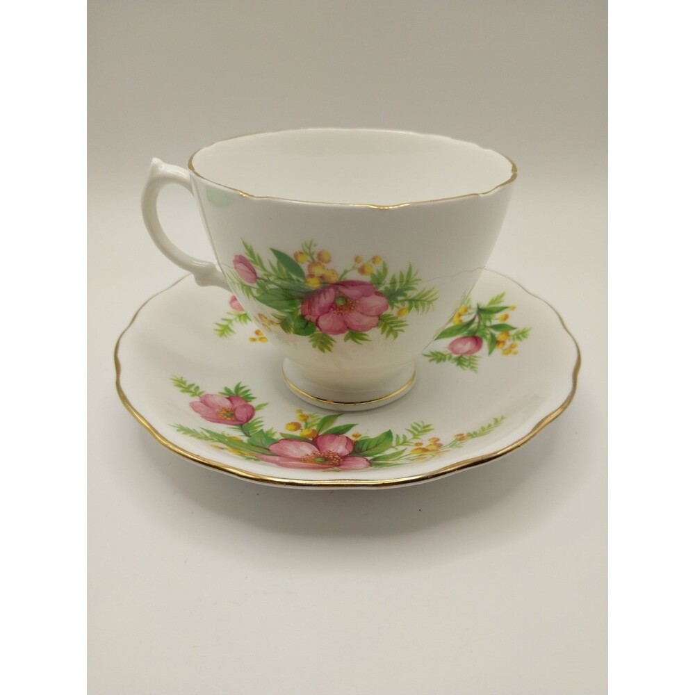 Royal Vale Bone China Tea Cup and Saucer Pink Floral Gold Trim Made England